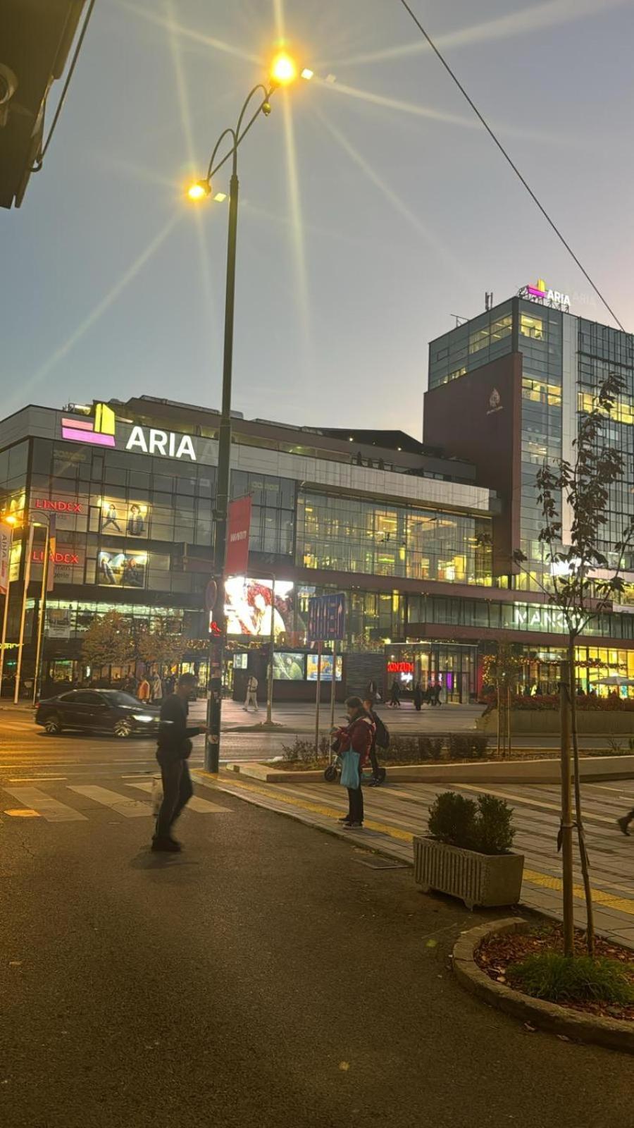 City Center Apartment Sarajevo Accross Bbi Shopping Mall المظهر الخارجي الصورة